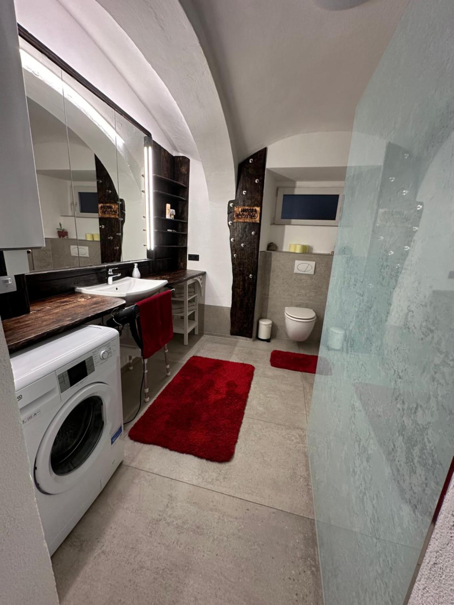 Wood Apartment Lambichl Bagian luar foto